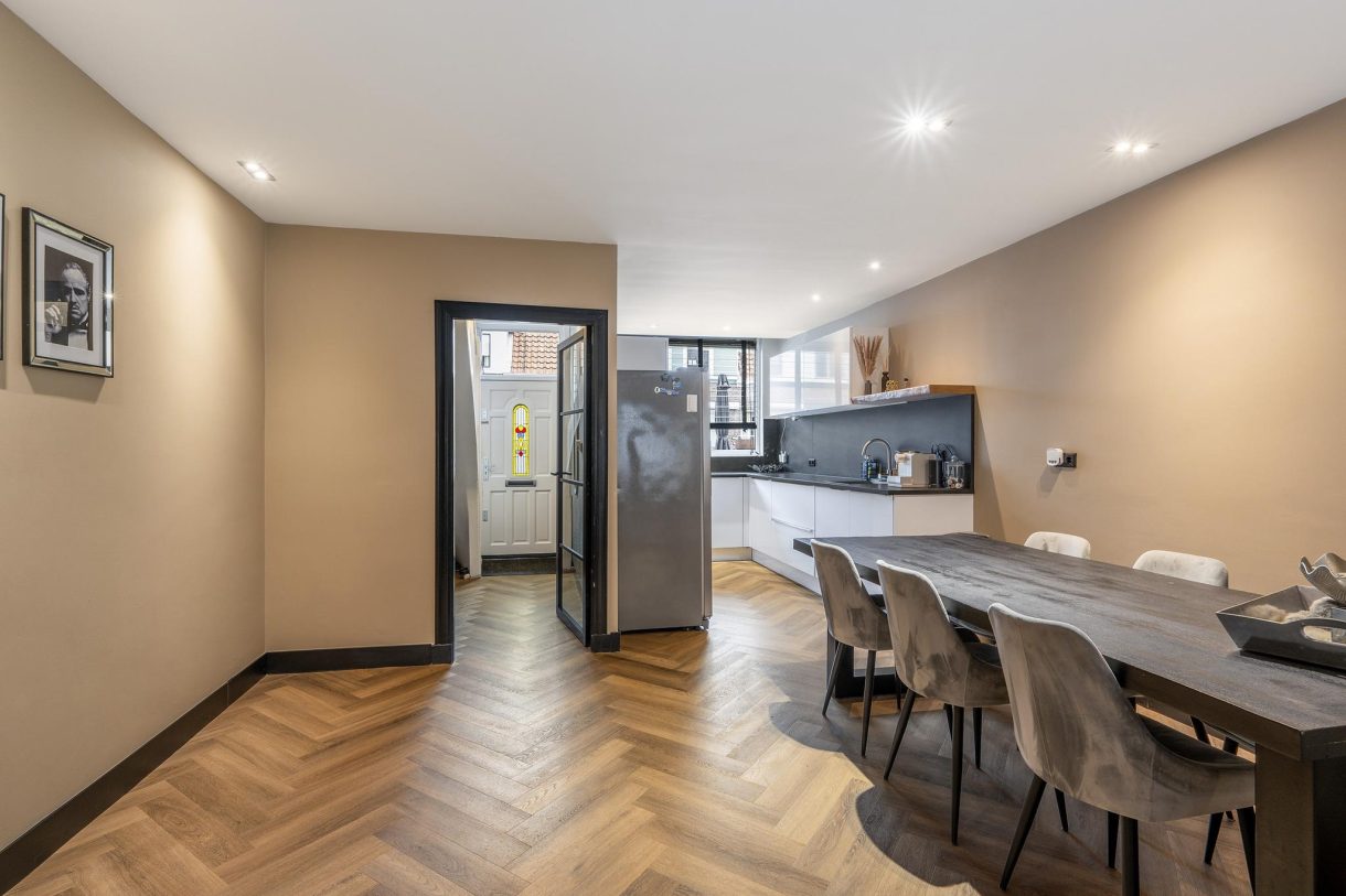 Te koop: Foto Woonhuis aan de Begoniastraat 16 in Vlaardingen