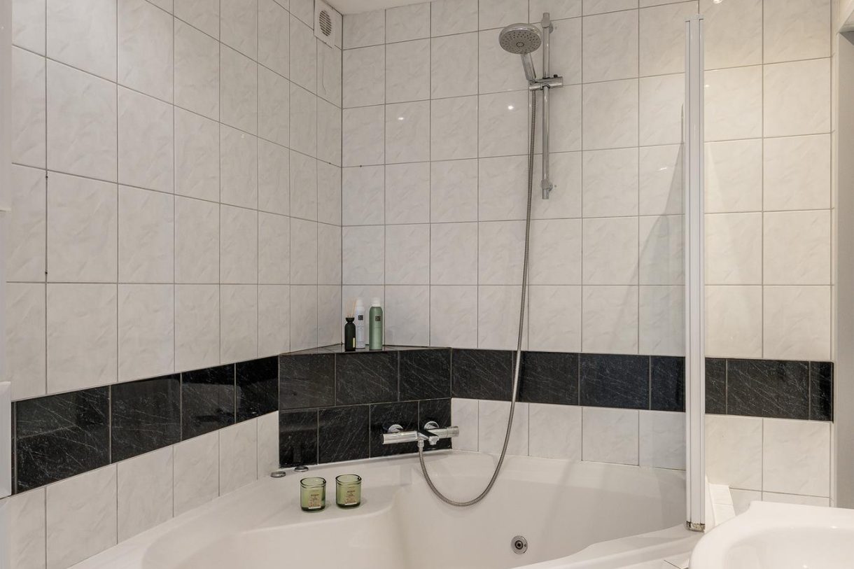 Te koop: Foto Appartement aan de van der Waalsstraat 73 in Vlaardingen