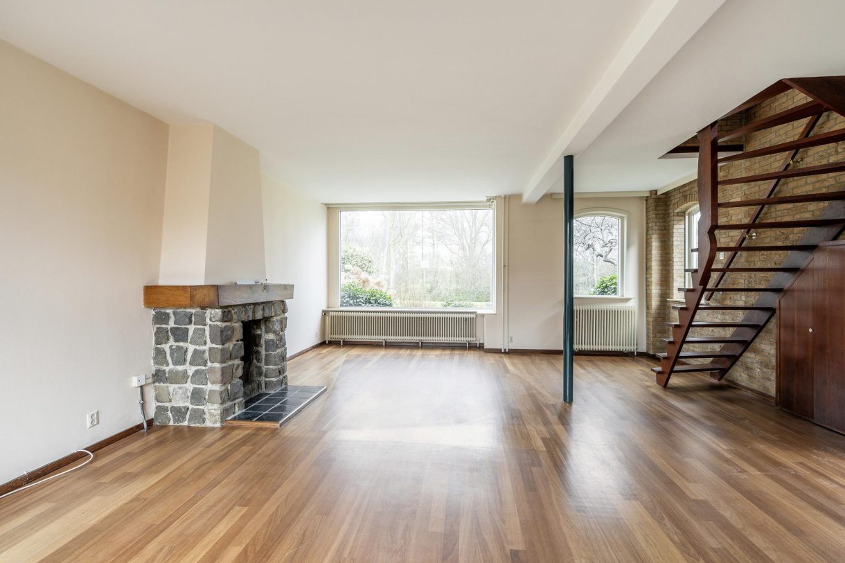 Te koop: Foto Woonhuis aan de Burgemeester Luijerinksingel 15 in Vlaardingen