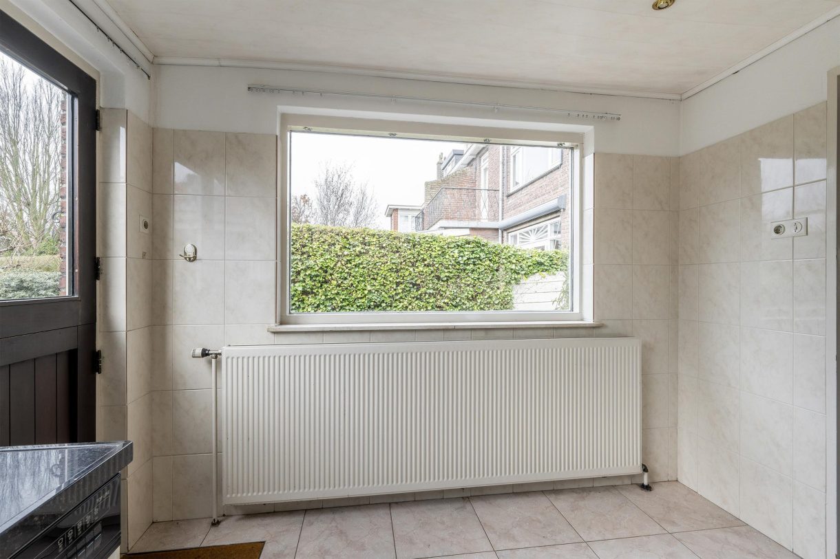 Te koop: Foto Woonhuis aan de Burgemeester Luijerinksingel 15 in Vlaardingen