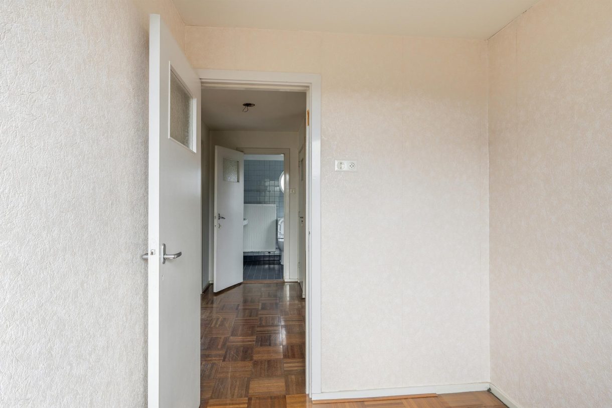 Te koop: Foto Woonhuis aan de Burgemeester Luijerinksingel 15 in Vlaardingen