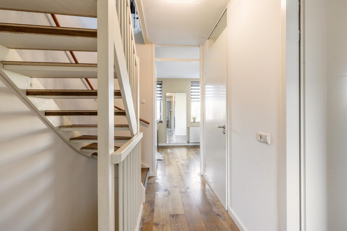 Te koop: Foto Woonhuis aan de Seringenstraat 24 in Vlaardingen