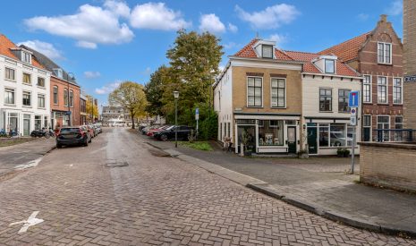 Hoofdfoto van Vlaardingen Landstraat 9