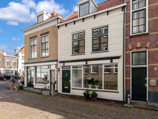 Hoofdfoto van Vlaardingen Landstraat 9