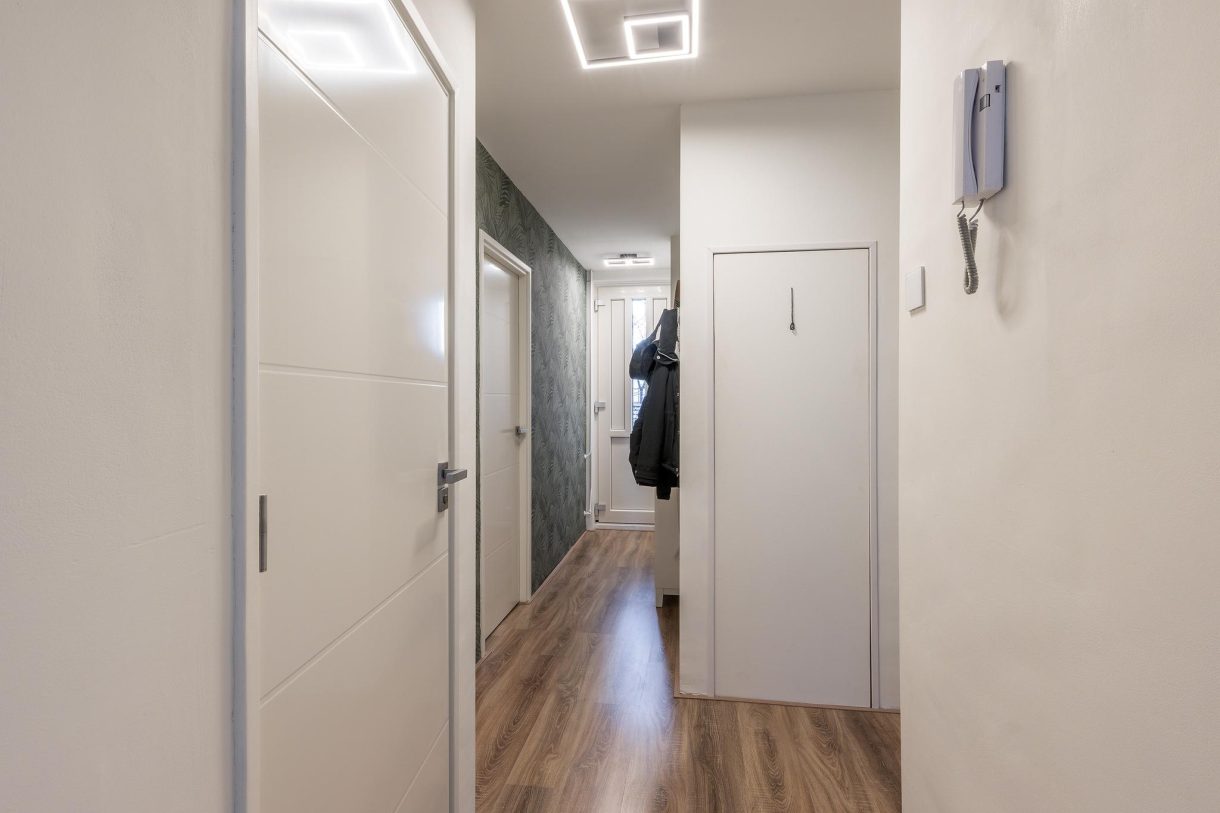 Te koop: Foto Appartement aan de Korte Hoogstraat 19B in Vlaardingen