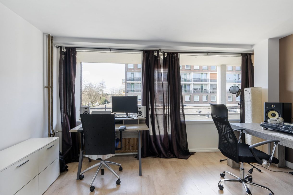 Te koop: Foto Appartement aan de van Baerlestraat 125 in Vlaardingen
