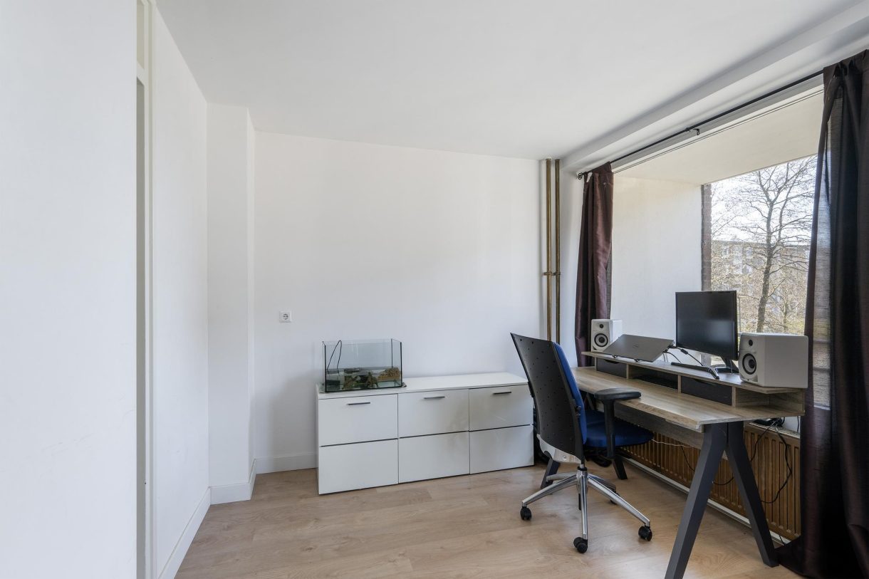 Te koop: Foto Appartement aan de van Baerlestraat 125 in Vlaardingen