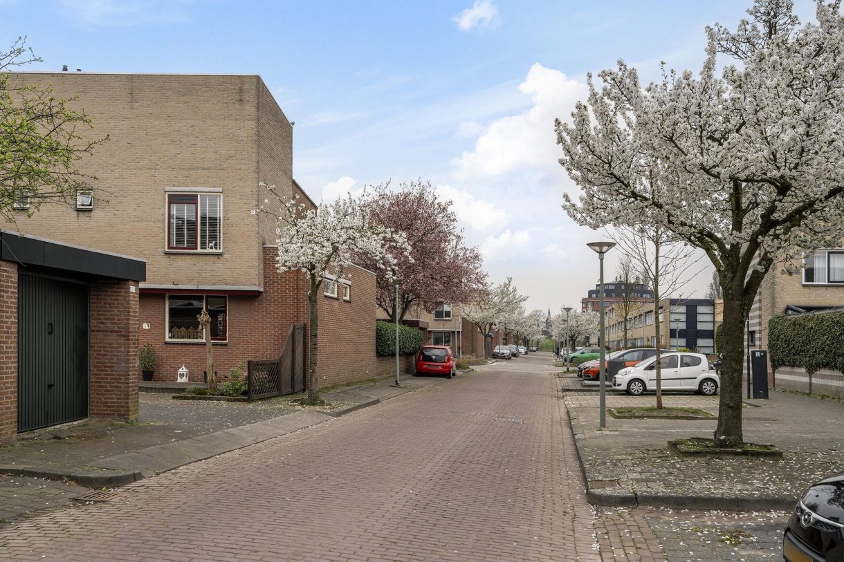 Te koop: Foto Woonhuis aan de Eleonorastraat 103 in Vlaardingen