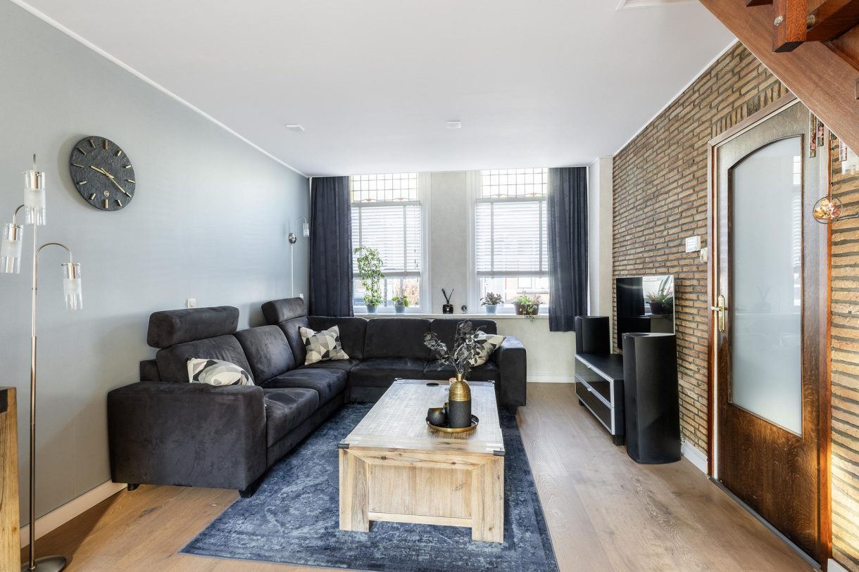 Te koop: Foto Woonhuis aan de Arnold Hoogvlietstraat 81 in Vlaardingen