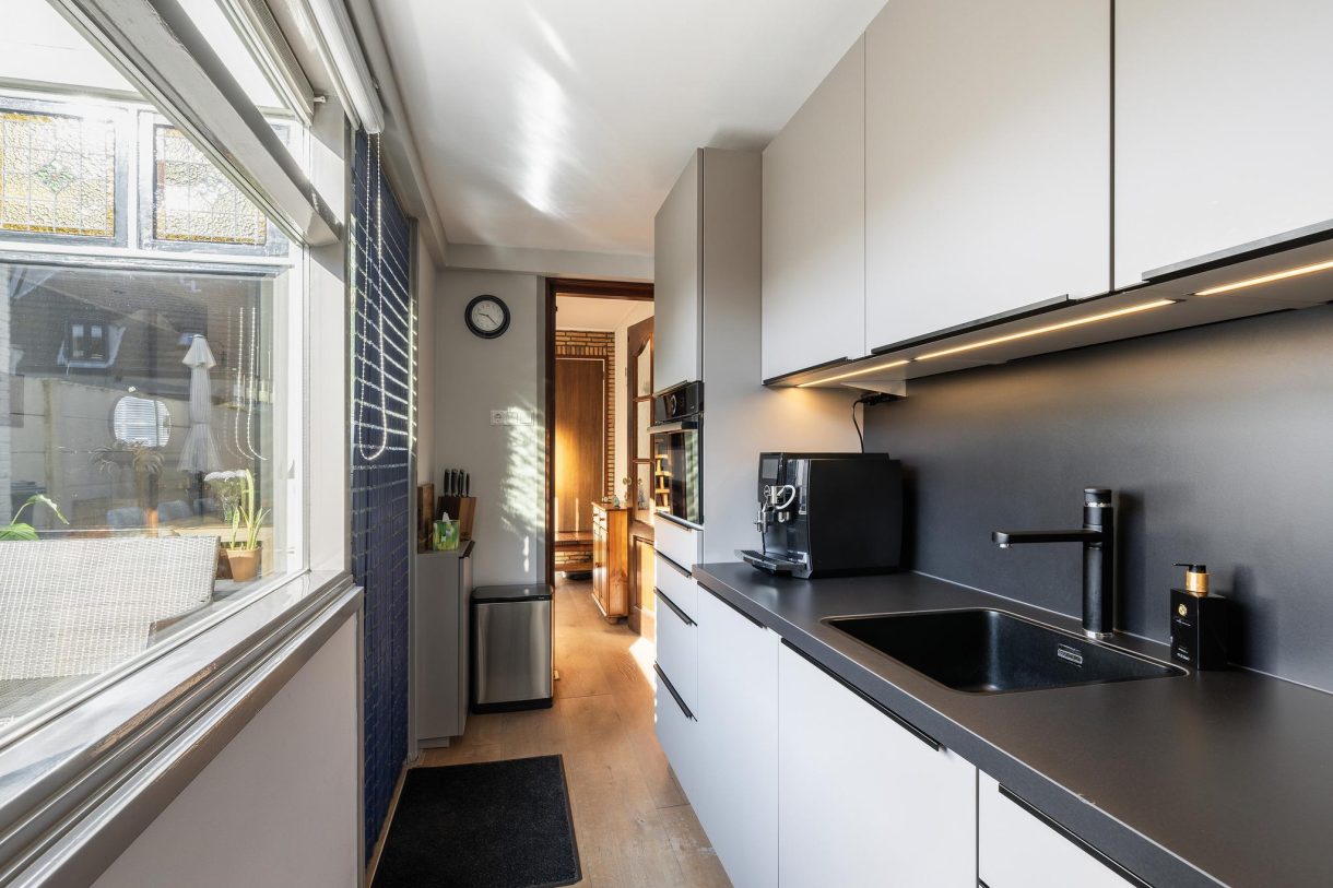 Te koop: Foto Woonhuis aan de Arnold Hoogvlietstraat 81 in Vlaardingen