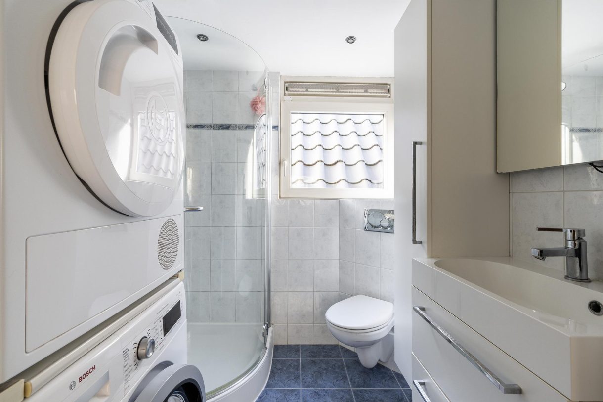 Te koop: Foto Woonhuis aan de Arnold Hoogvlietstraat 81 in Vlaardingen