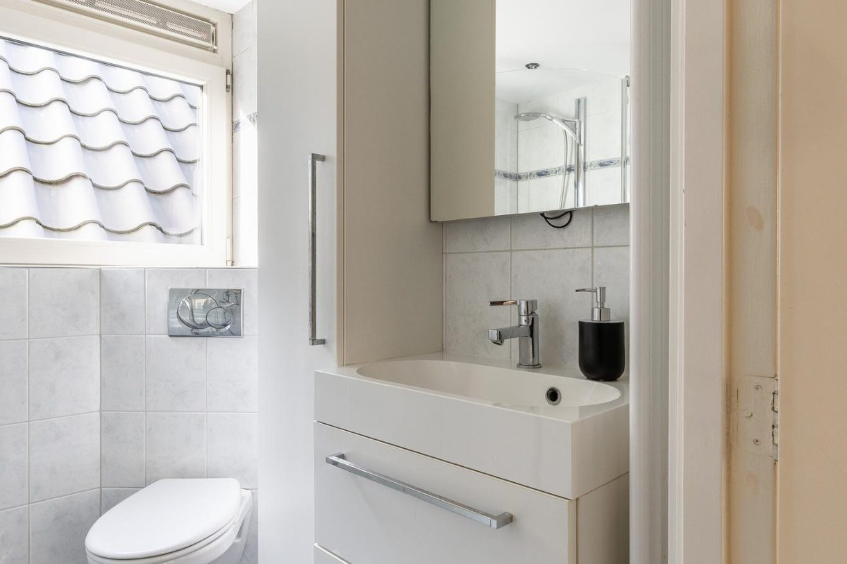 Te koop: Foto Woonhuis aan de Arnold Hoogvlietstraat 81 in Vlaardingen