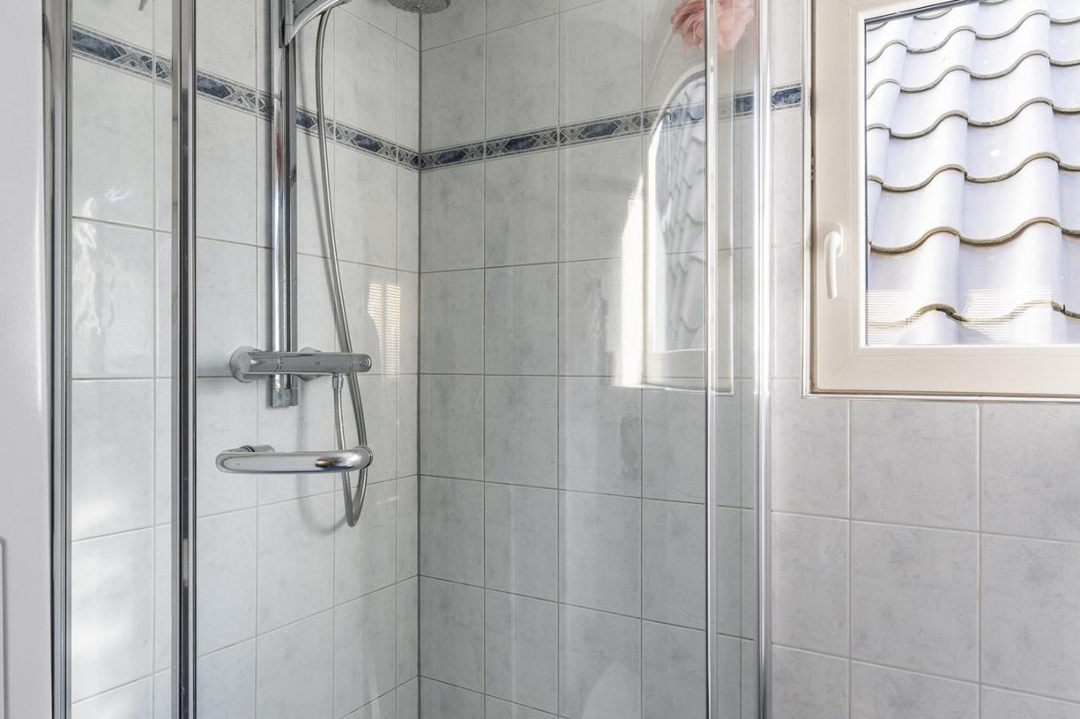 Te koop: Foto Woonhuis aan de Arnold Hoogvlietstraat 81 in Vlaardingen