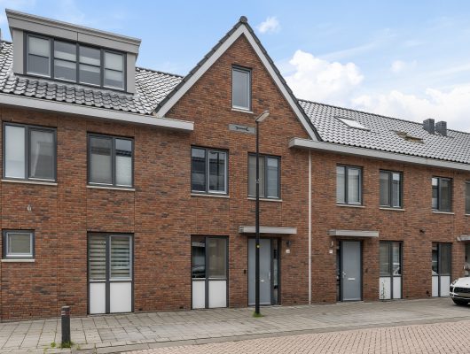 Hoofdfoto van Vlaardingen Schipluidersluis 16