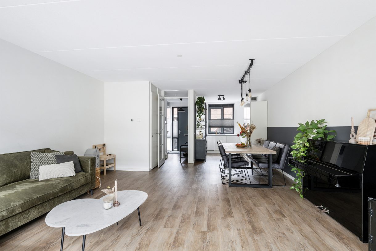 Te koop: Foto Woonhuis aan de Schipluidersluis 16 in Vlaardingen