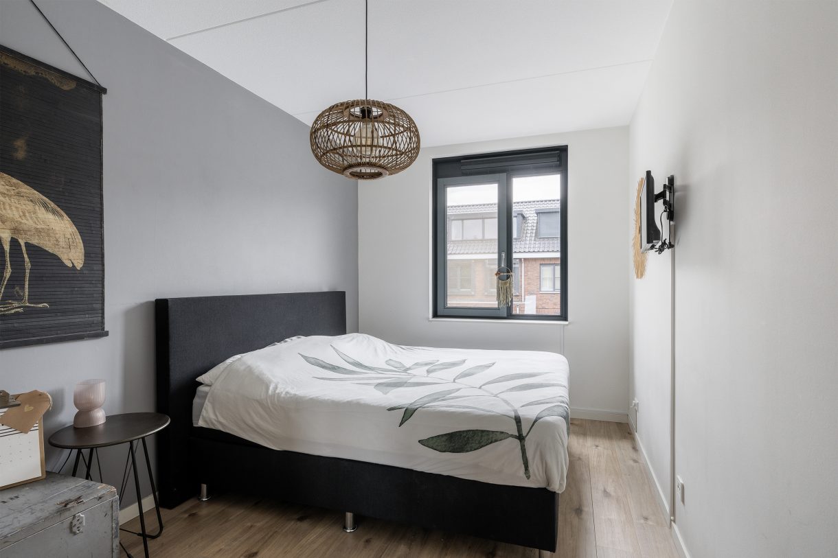 Te koop: Foto Woonhuis aan de Schipluidersluis 16 in Vlaardingen