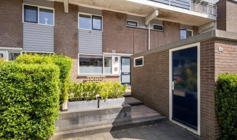 koop  Schiedam  Tjalk 68 – Hoofdfoto