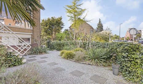 Te koop: Foto Woonhuis aan de van Hogendorplaan 16 in Vlaardingen