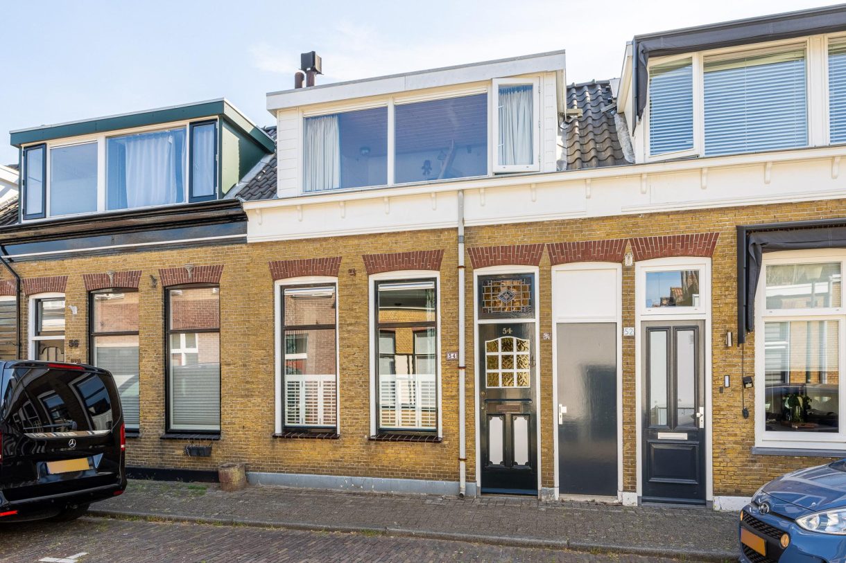 Te koop: Foto Woonhuis aan de Maasstraat 54 in Vlaardingen