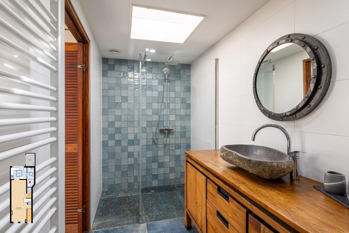 Te koop: Foto Woonhuis aan de Maasstraat 54 in Vlaardingen