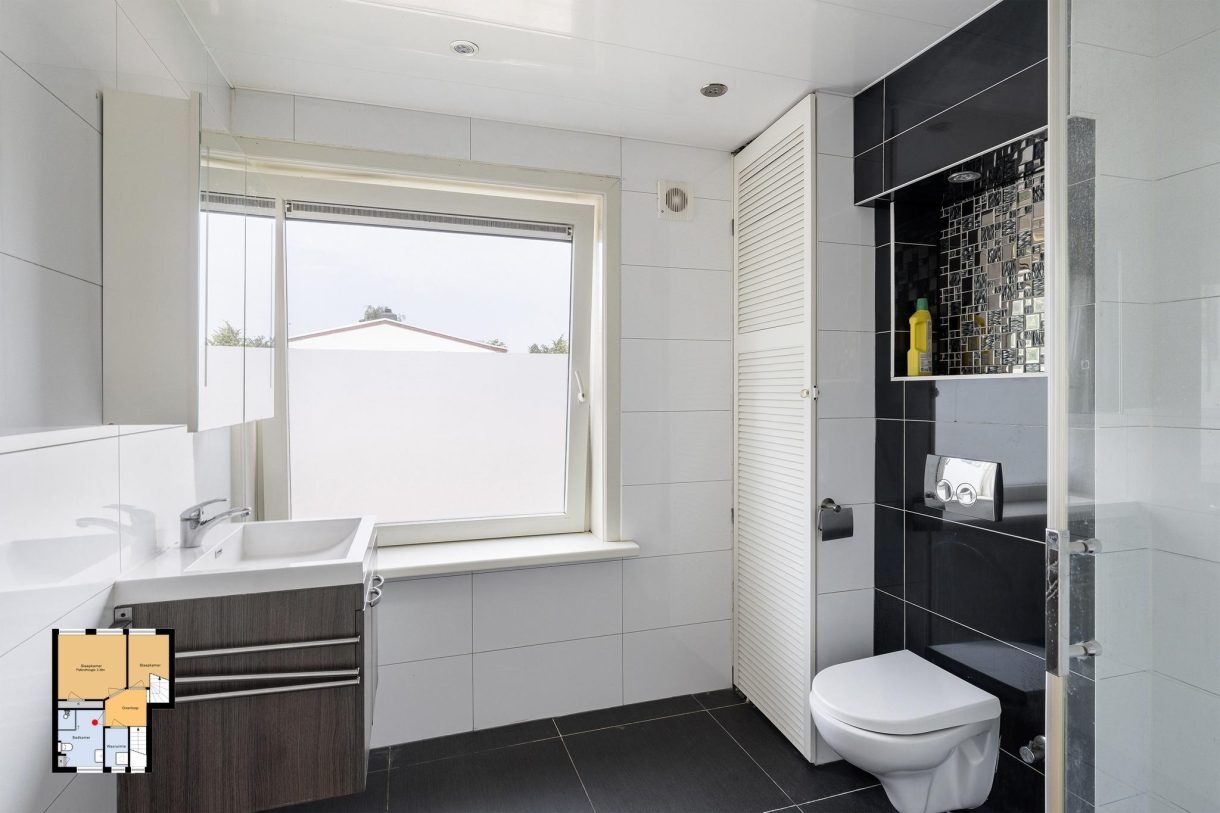 Te koop: Foto Woonhuis aan de Menadostraat 13 in Vlaardingen