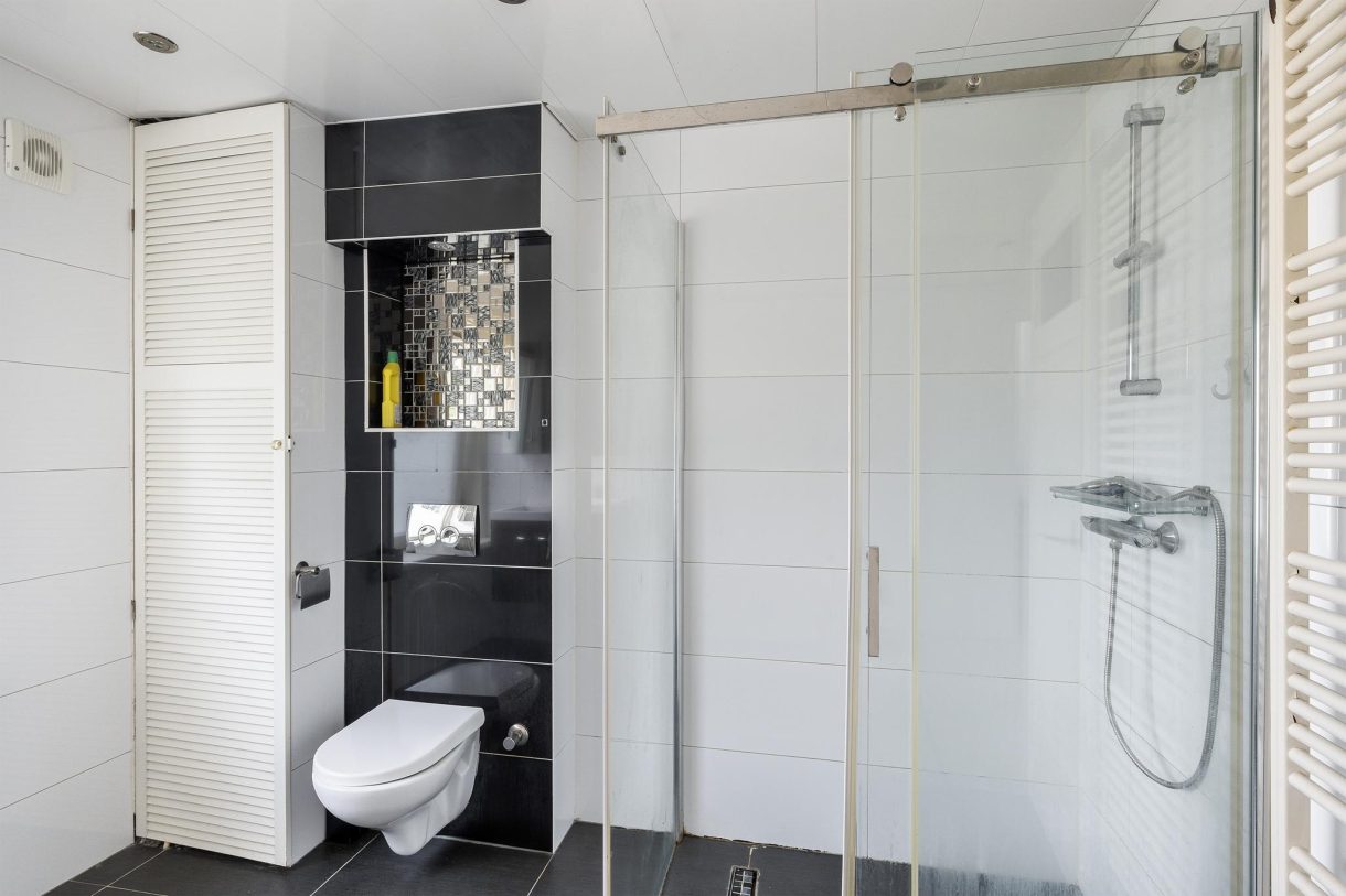 Te koop: Foto Woonhuis aan de Menadostraat 13 in Vlaardingen