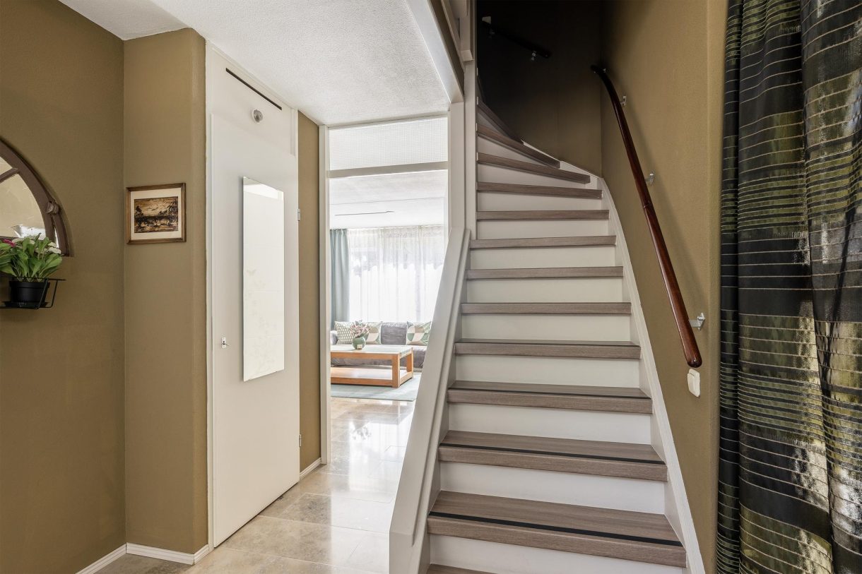 Te koop: Foto Woonhuis aan de Samuel Esmeijerstraat 241 in Vlaardingen