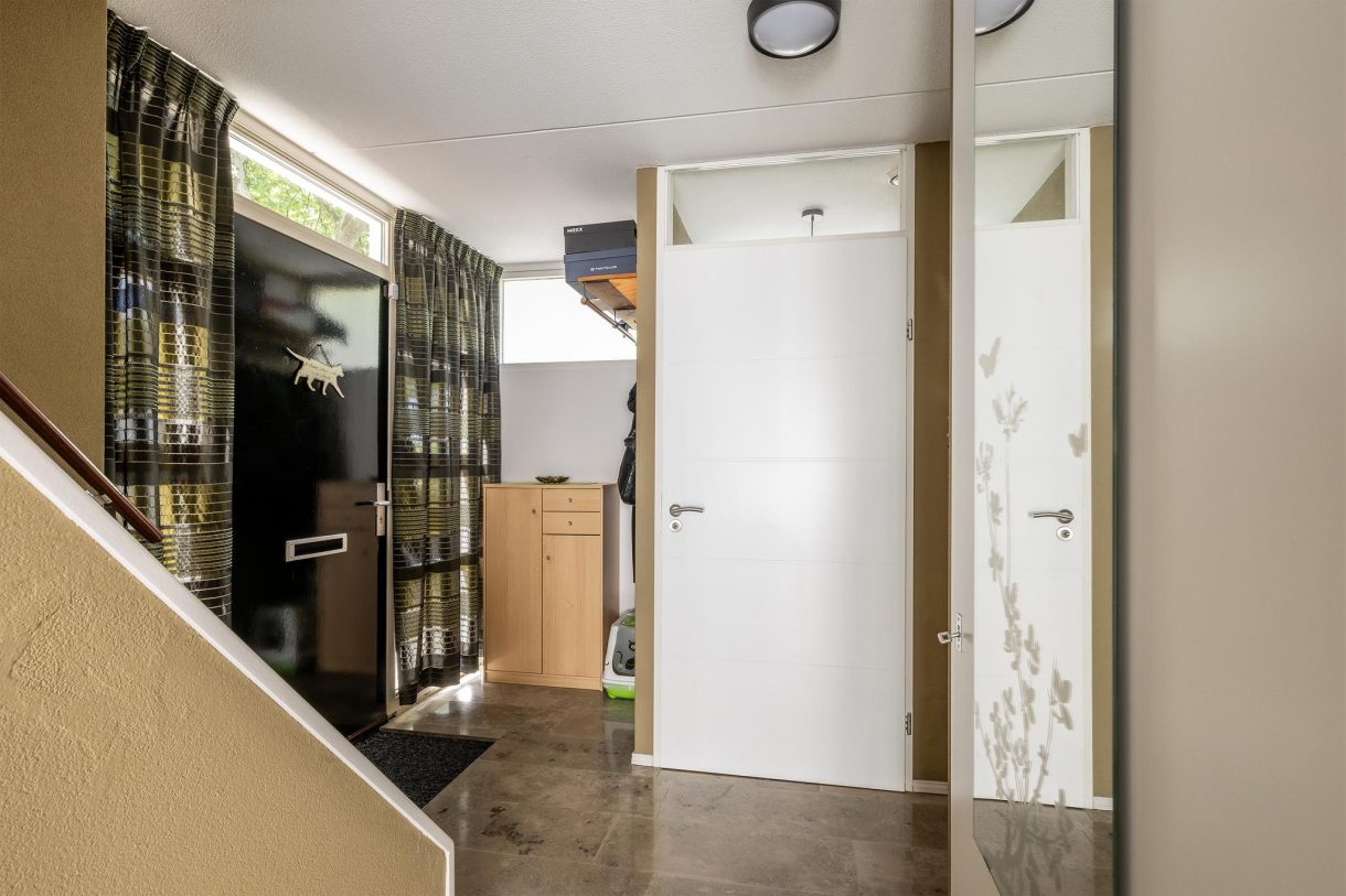 Te koop: Foto Woonhuis aan de Samuel Esmeijerstraat 241 in Vlaardingen