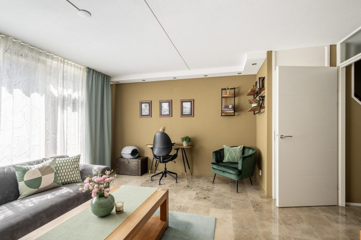 Te koop: Foto Woonhuis aan de Samuel Esmeijerstraat 241 in Vlaardingen