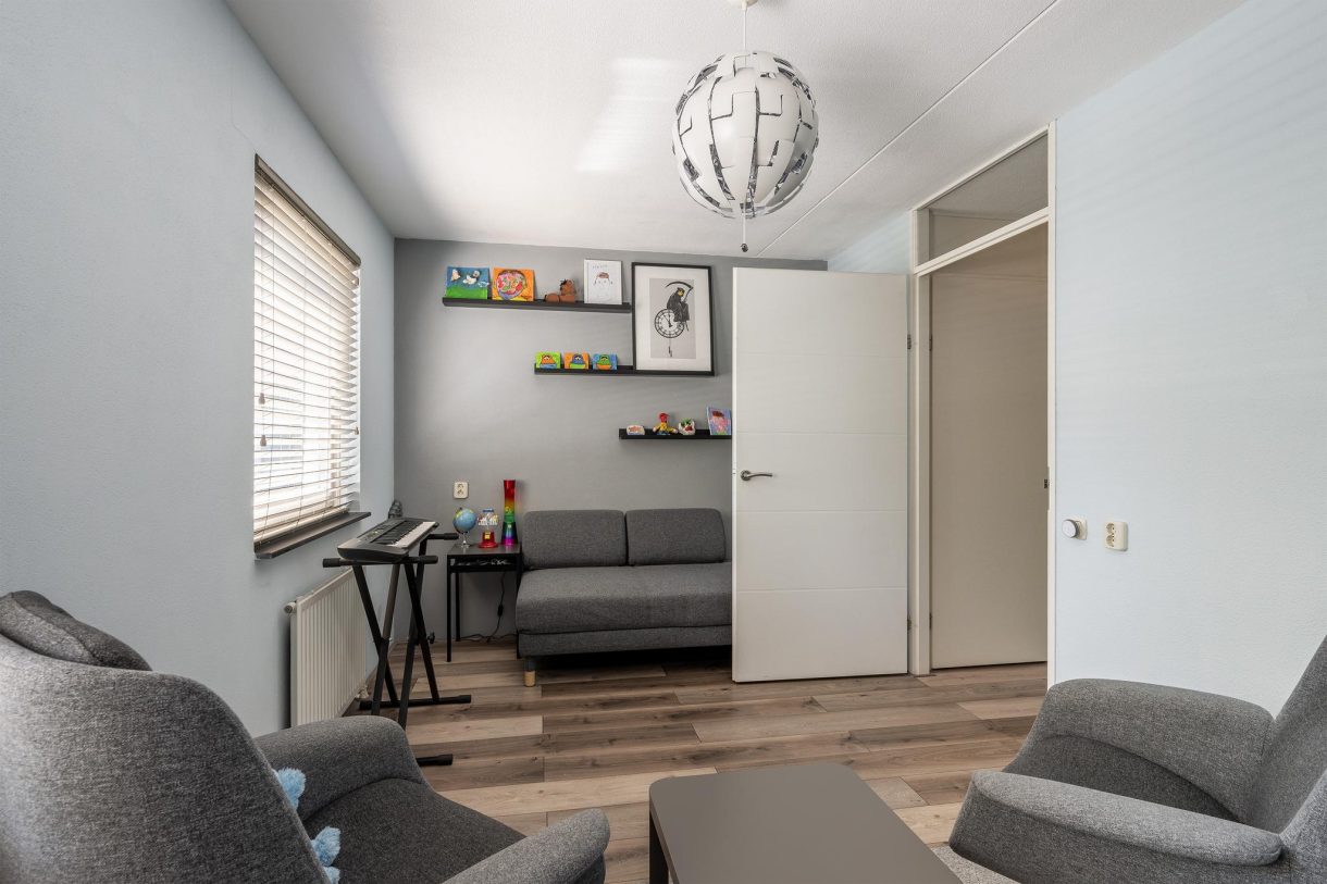 Te koop: Foto Woonhuis aan de Samuel Esmeijerstraat 241 in Vlaardingen