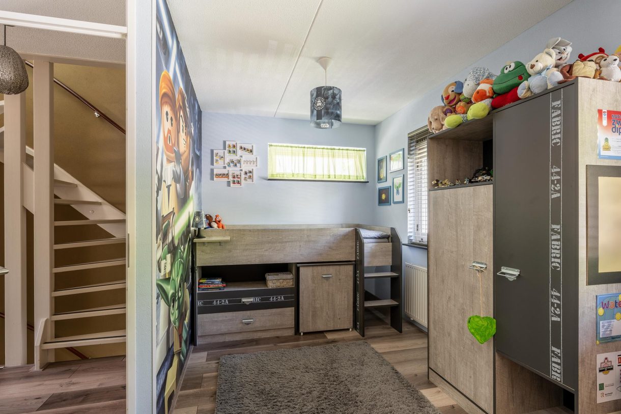 Te koop: Foto Woonhuis aan de Samuel Esmeijerstraat 241 in Vlaardingen