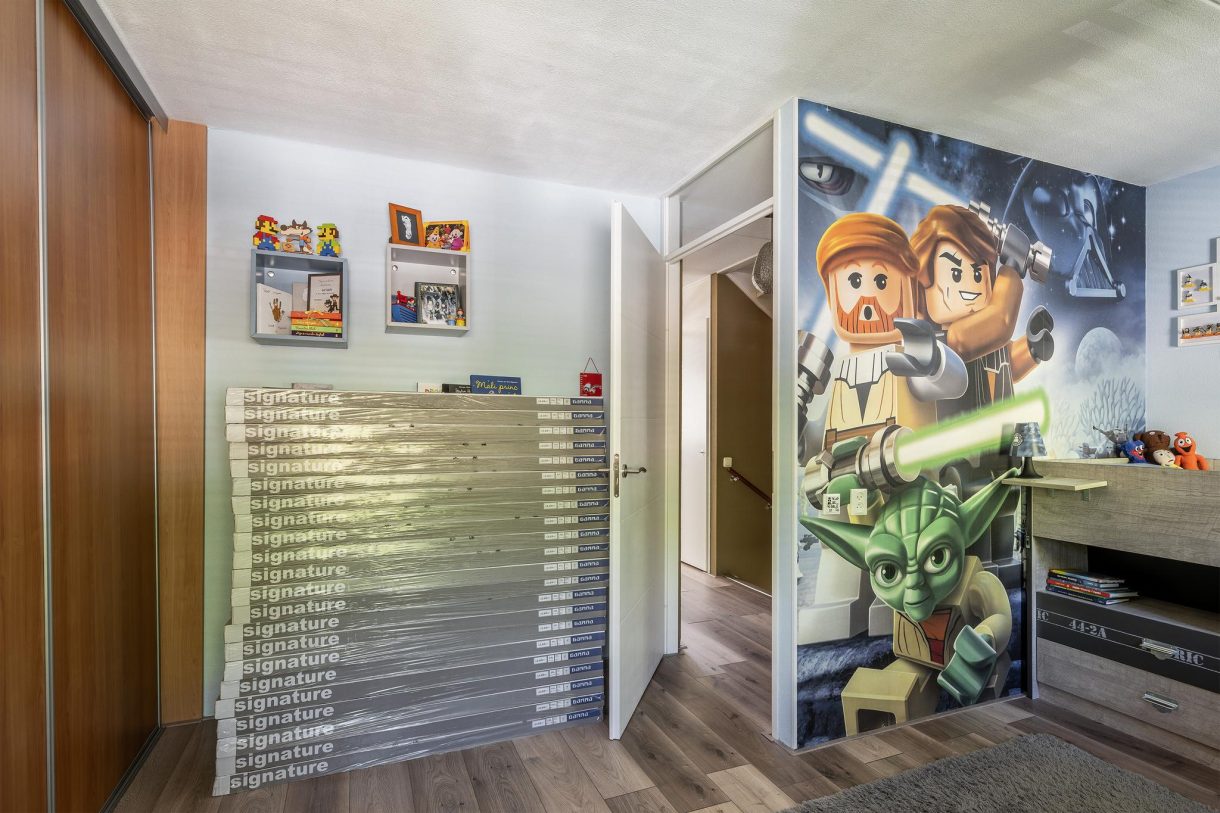 Te koop: Foto Woonhuis aan de Samuel Esmeijerstraat 241 in Vlaardingen