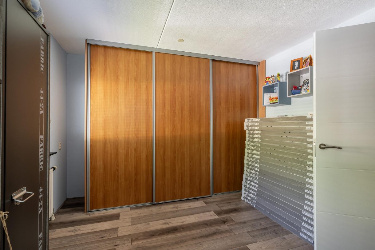 Te koop: Foto Woonhuis aan de Samuel Esmeijerstraat 241 in Vlaardingen