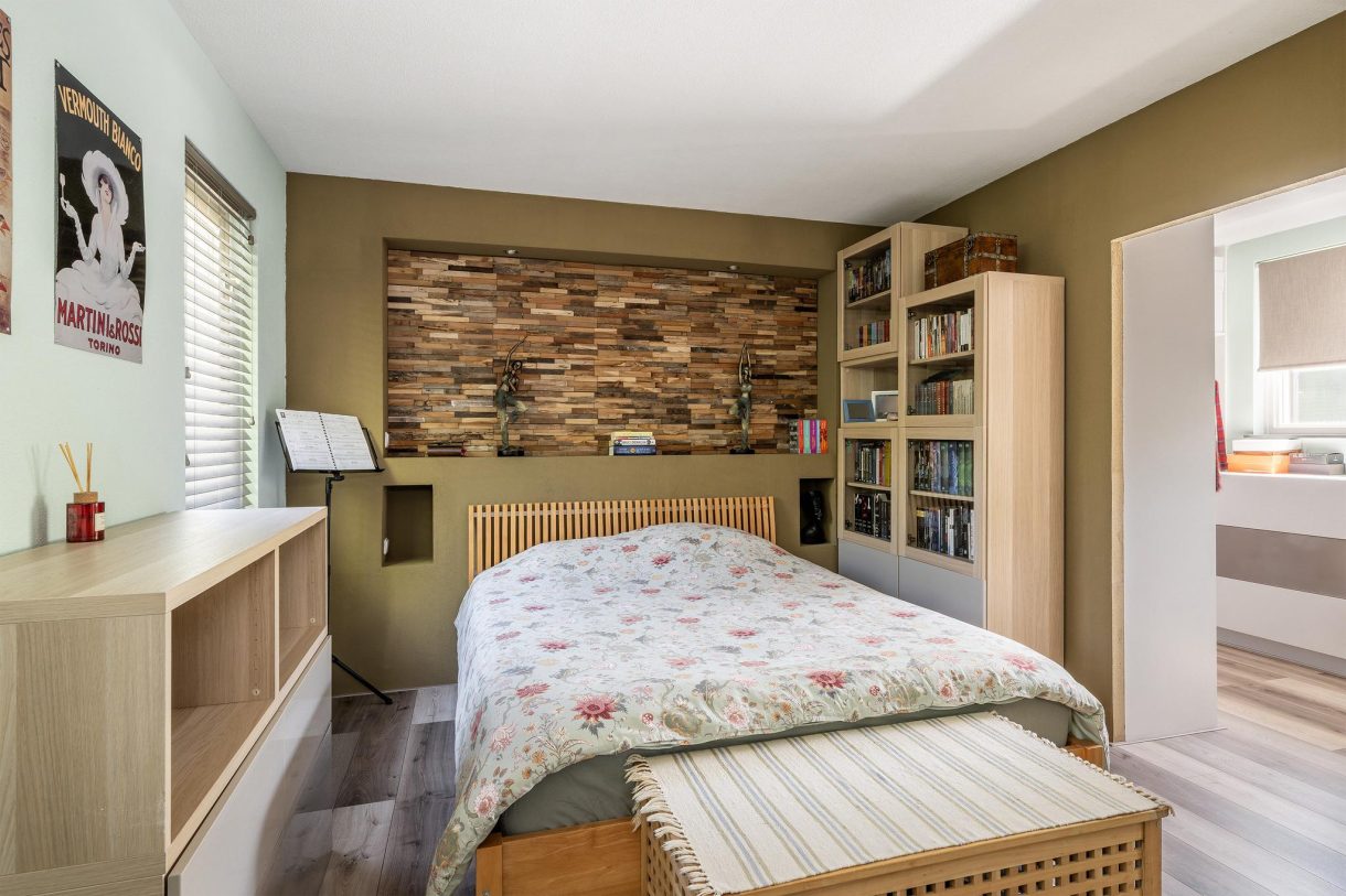 Te koop: Foto Woonhuis aan de Samuel Esmeijerstraat 241 in Vlaardingen