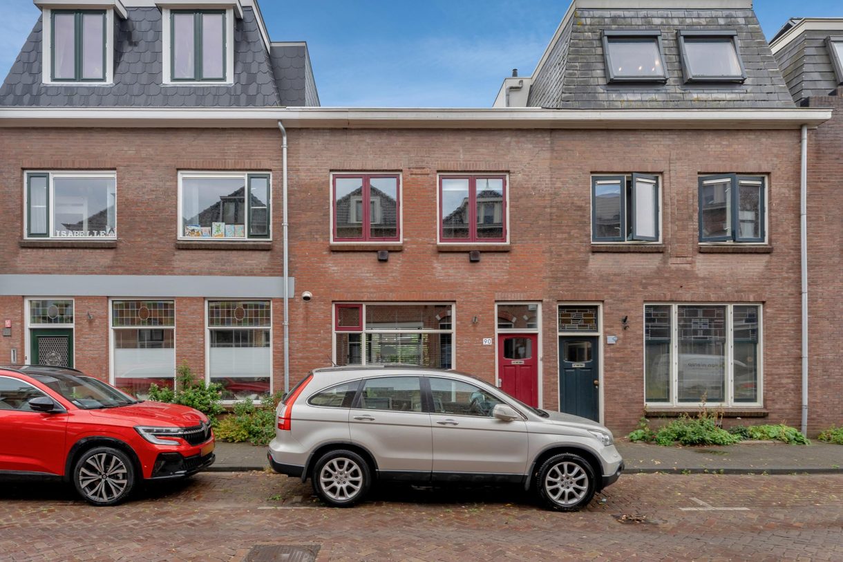 Te koop: Foto Woonhuis aan de Emmastraat 90 in Vlaardingen