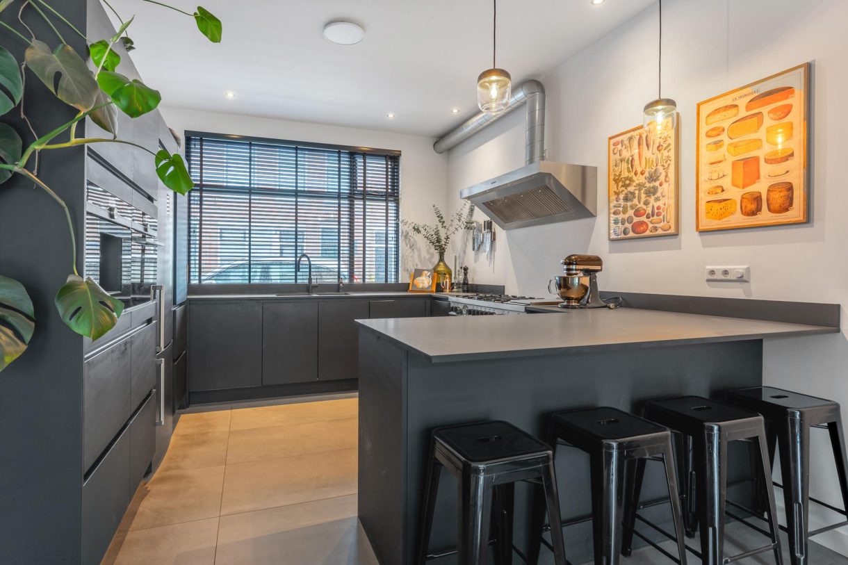 Te koop: Foto Woonhuis aan de Emmastraat 90 in Vlaardingen