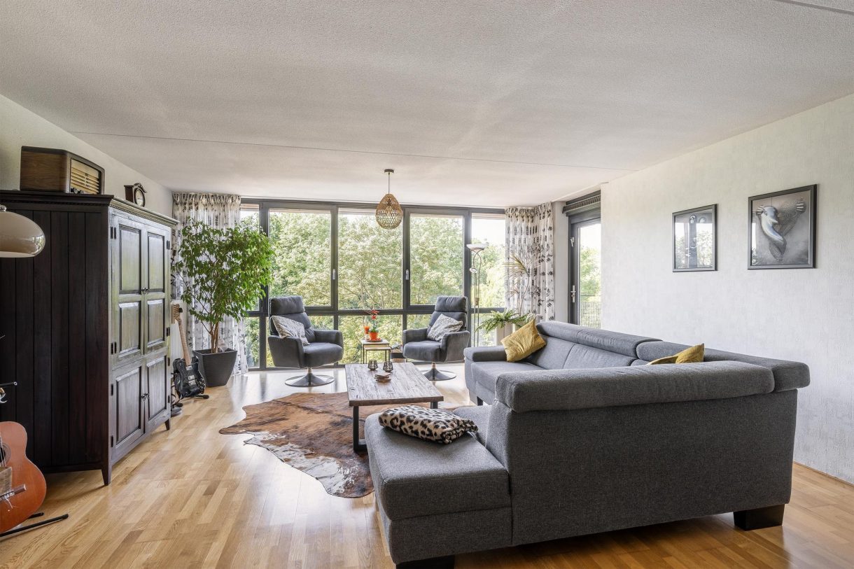 Te koop: Foto Appartement aan de Frank van Borselenstraat 29B in Vlaardingen