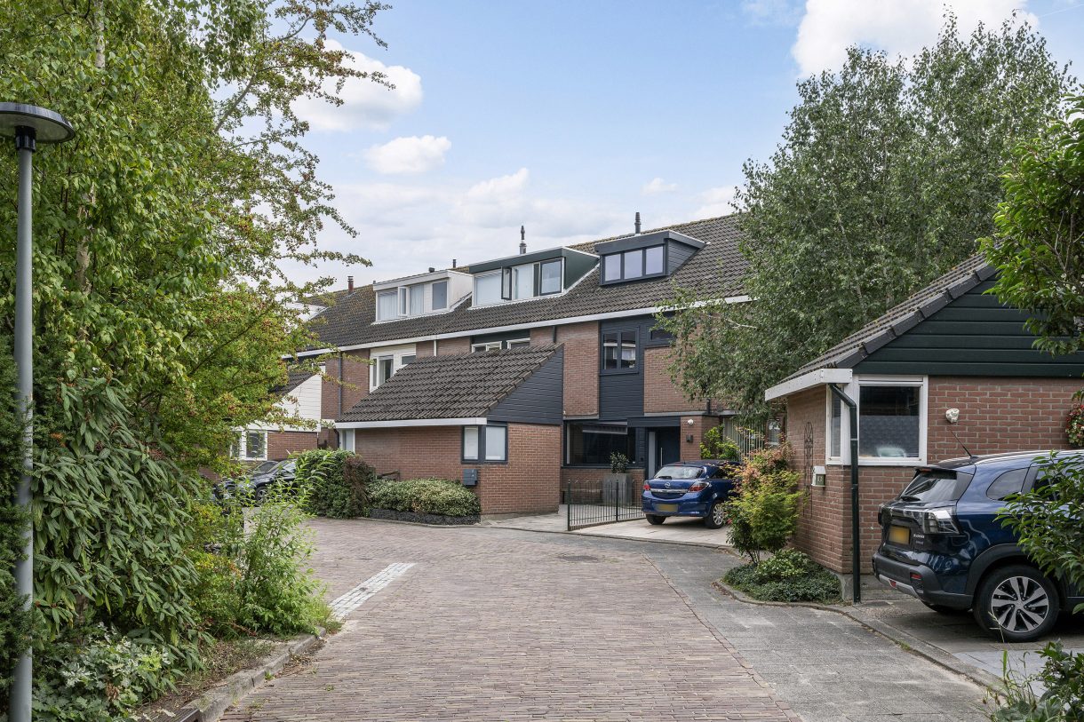 Te koop: Foto Woonhuis aan de Pijnboomdreef 28 in Vlaardingen