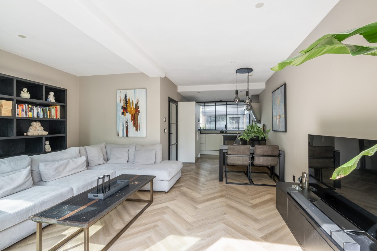 Te koop: Foto Woonhuis aan de Pijnboomdreef 28 in Vlaardingen