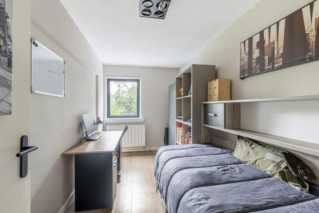 Te koop: Foto Woonhuis aan de Pijnboomdreef 28 in Vlaardingen