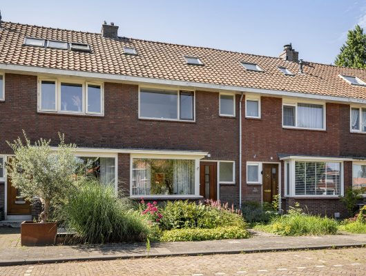 Hoofdfoto van Vlaardingen Surinamesingel 21