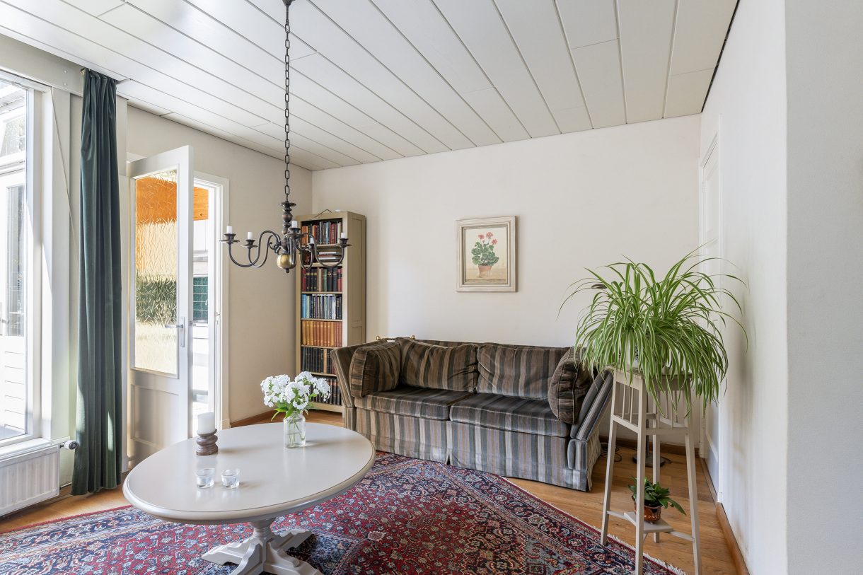 Te koop: Foto Woonhuis aan de Surinamesingel 21 in Vlaardingen