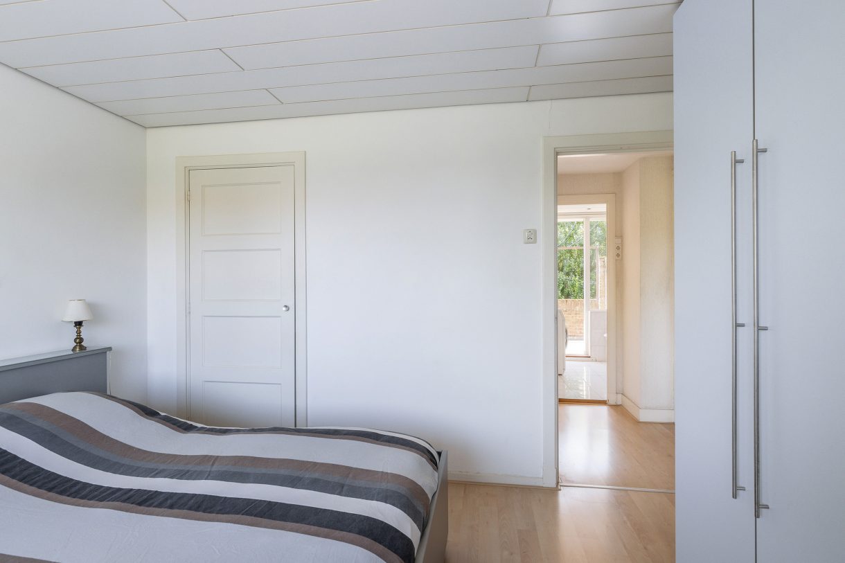 Te koop: Foto Woonhuis aan de Surinamesingel 21 in Vlaardingen