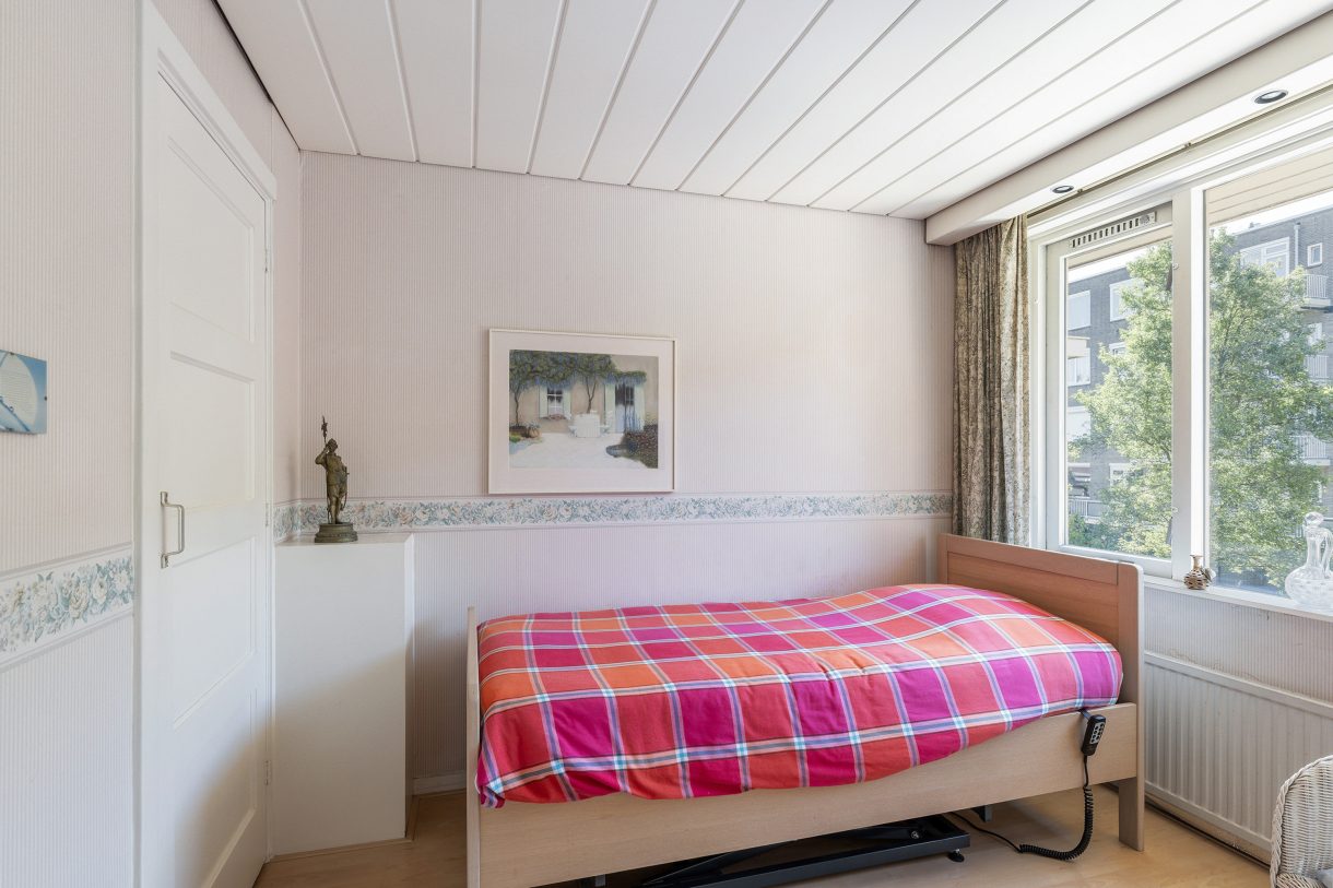 Te koop: Foto Woonhuis aan de Surinamesingel 21 in Vlaardingen