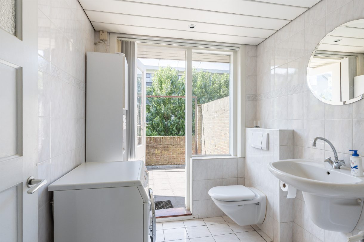 Te koop: Foto Woonhuis aan de Surinamesingel 21 in Vlaardingen