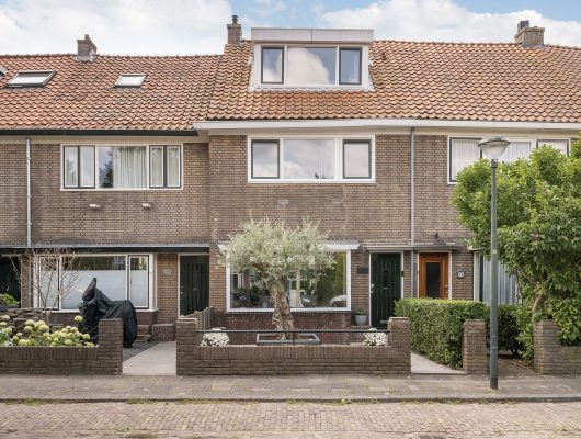Hoofdfoto van Vlaardingen Nassaulaan 68