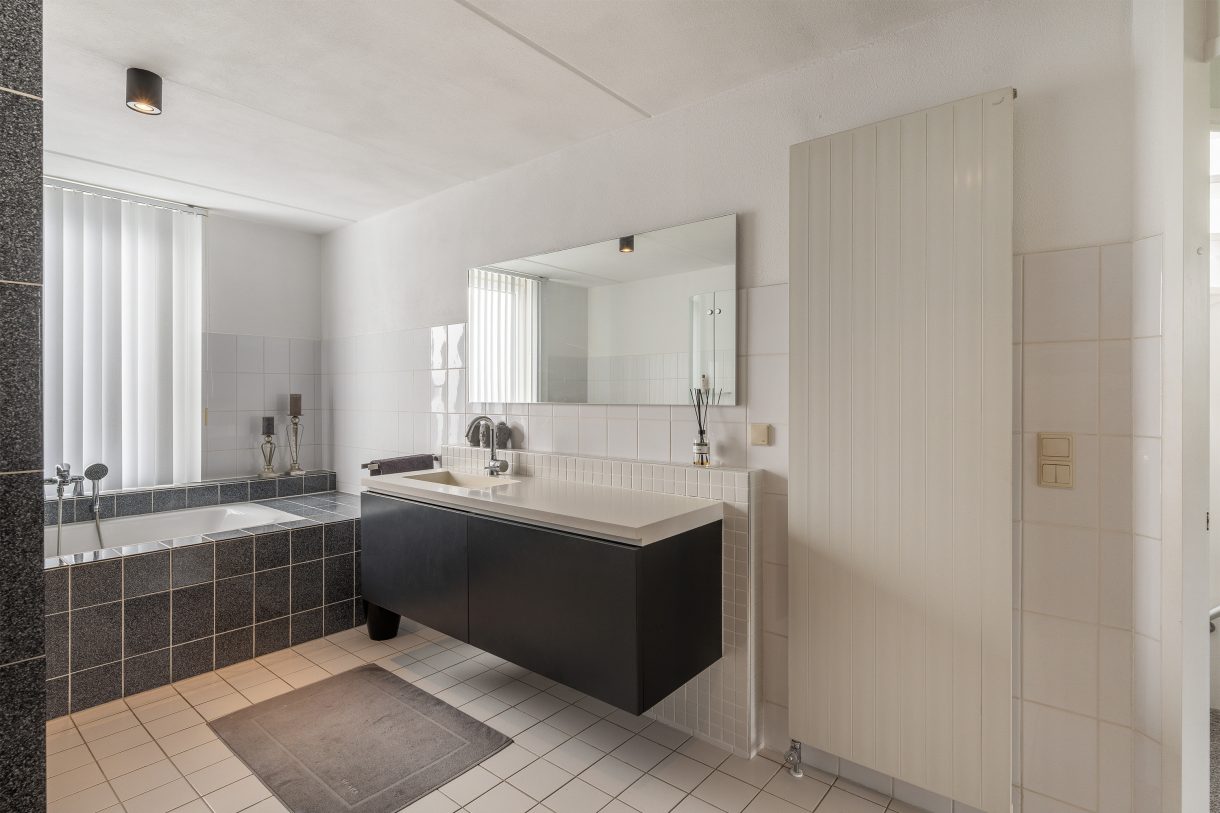 Te koop: Foto Woonhuis aan de Pruimengaarde 18 in Schiedam