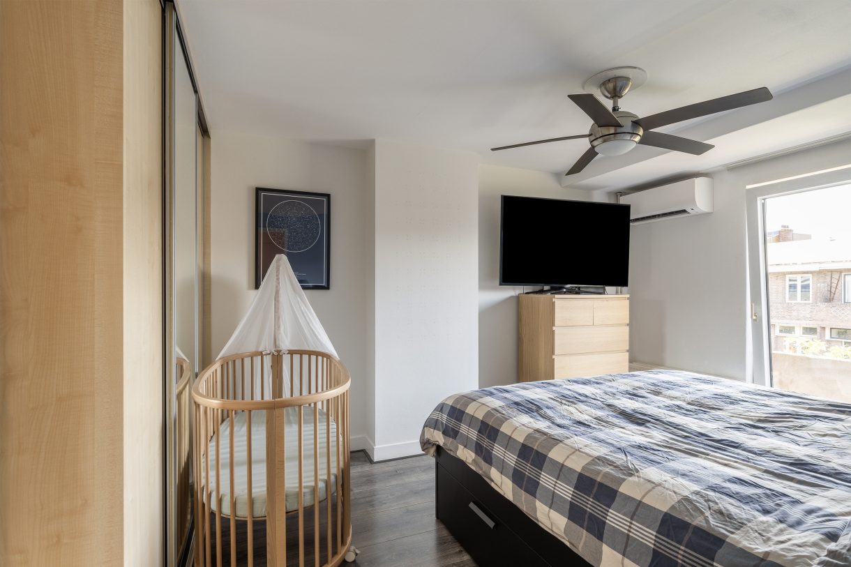 Te koop: Foto Appartement aan de Van Ostadelaan 42B in Schiedam