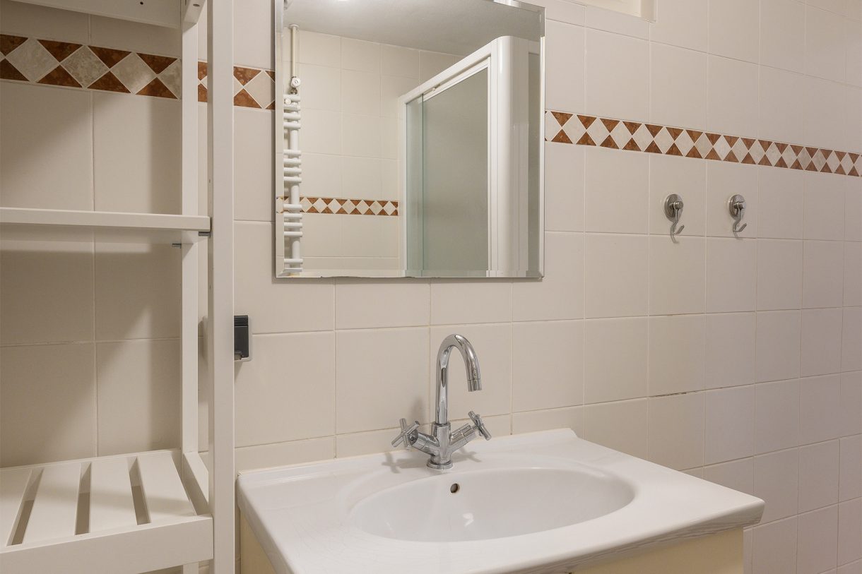 Te koop: Foto Appartement aan de Van Ostadelaan 42B in Schiedam