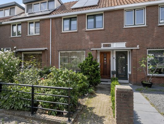 Hoofdfoto van Vlaardingen Oranjelaan 30